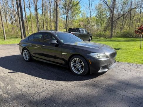 Used 2014 BMW 528i Sedan RWD image 2