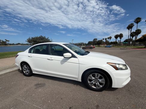 Used 2012 Honda Accord LX image 4