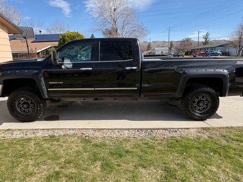 Used 2016 Chevrolet Silverado 3500 LTZ w/ Duramax Plus Package image 2