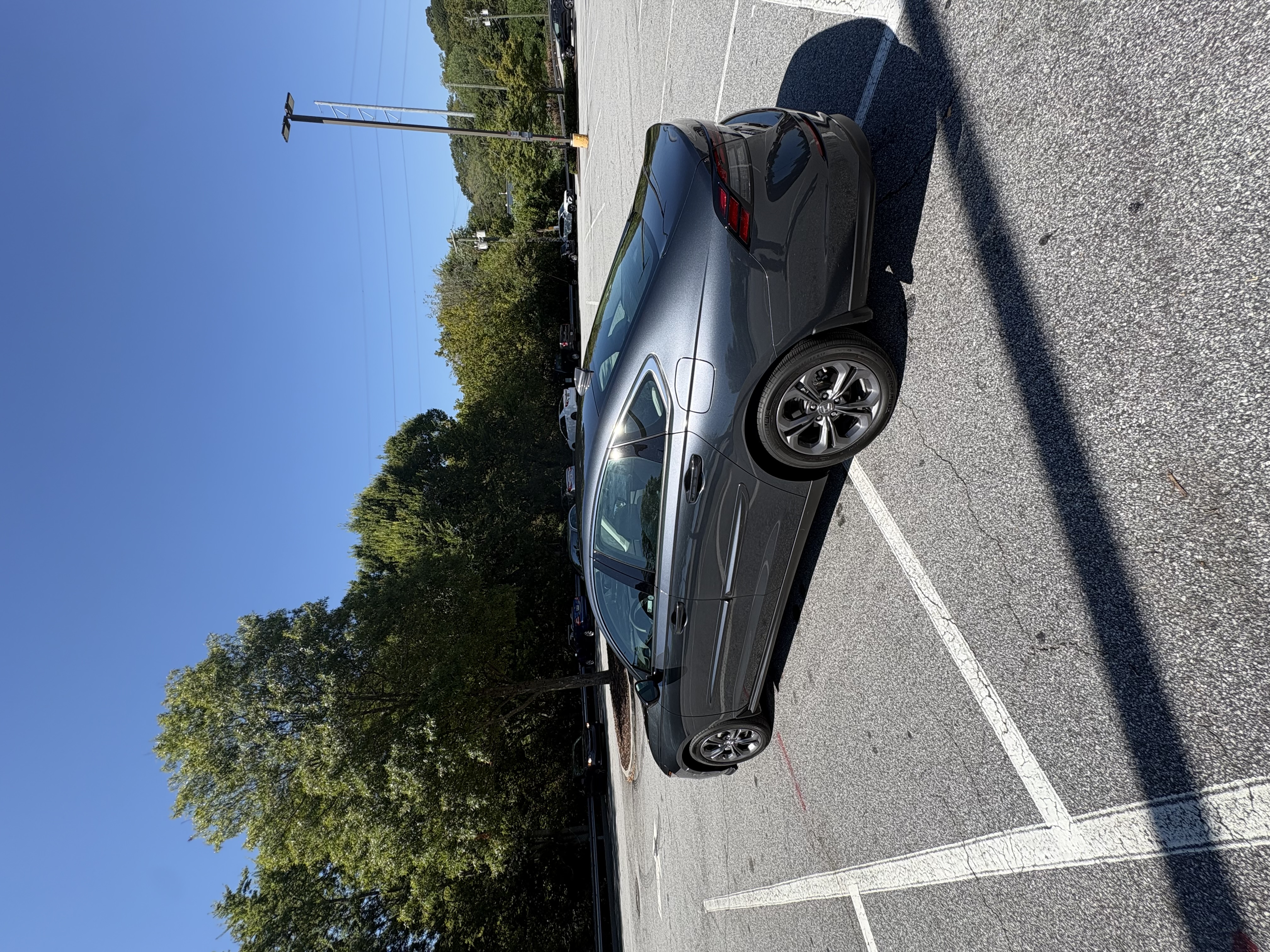 Used 2023 Honda Accord EX image 4