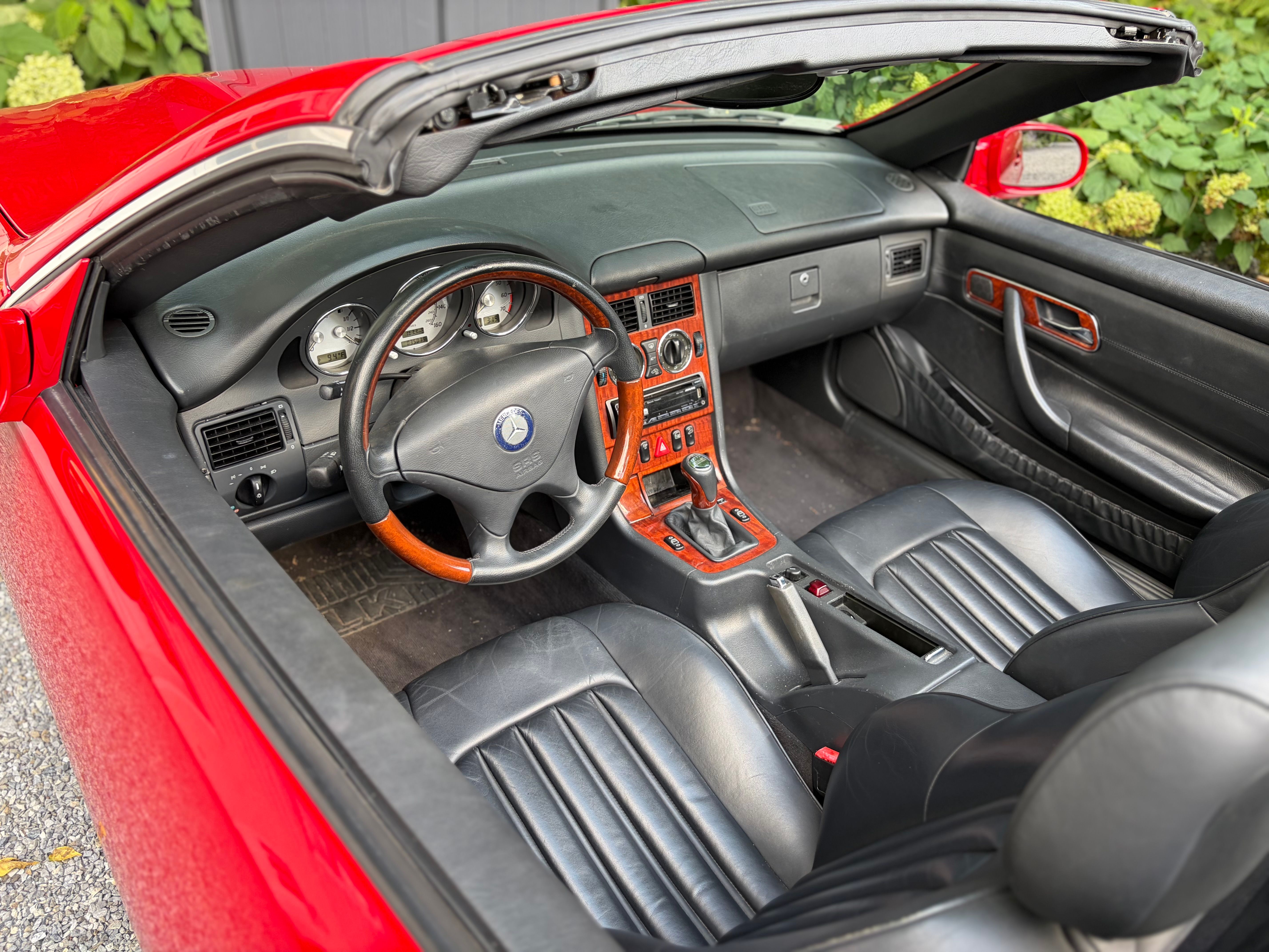 Used 2004 Mercedes-Benz SLK 320 image 13