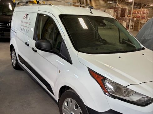 Used 2021 Ford Transit Connect XL image 6
