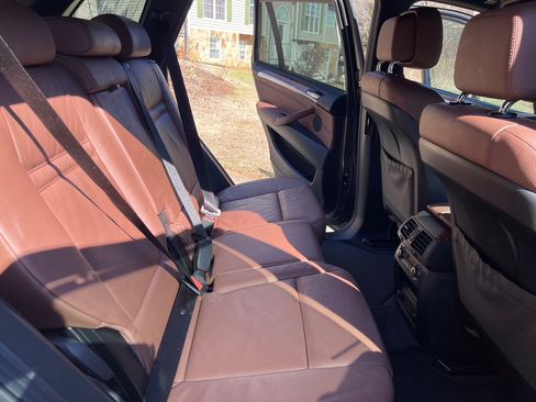 Used 2012 BMW X5 xDrive35i image 10