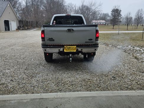 Used 2001 Ford F350 Long Bed image 6