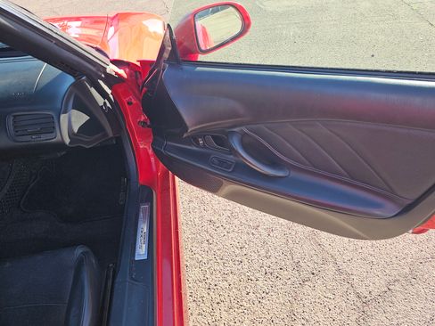 Used 2001 Honda S2000 image 16