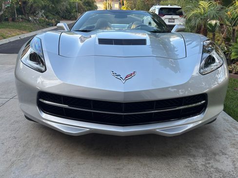 Used 2015 Chevrolet Corvette Stingray Convertible w/ 3LT Preferred Equipment Group RWD image 10