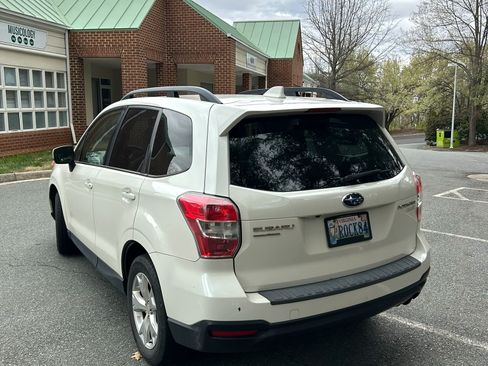Used 2016 Subaru Forester 2.5i Limited w/ Popular Package #2 image 5