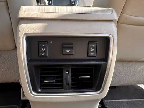 Used 2017 Nissan Murano Platinum w/ Platinum Technology Package image 11