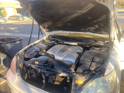 Used 2005 Lexus LS 430 image 10