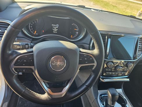 Used 2021 Jeep Grand Cherokee Limited w/ Sun & Sound Group image 13