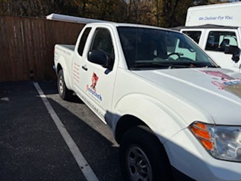 Used 2014 Nissan Frontier S image 4