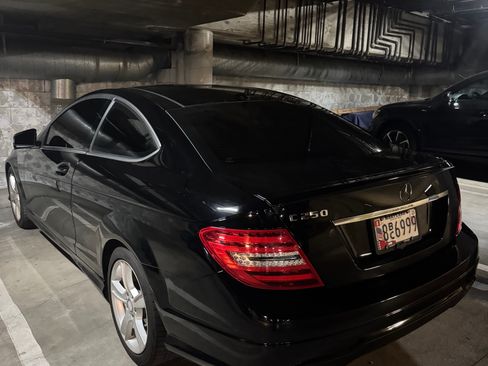 Used 2014 Mercedes-Benz C 250 Coupe image 2