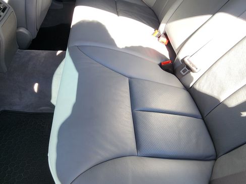 Used 1997 Mercedes-Benz E 420 Sedan image 26