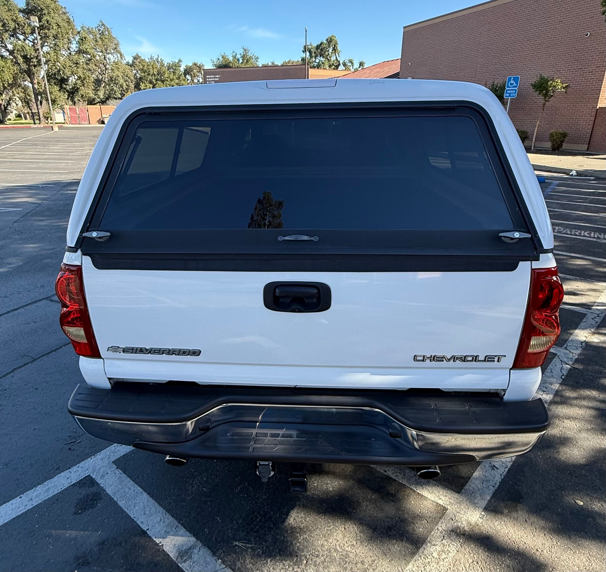 Used 2004 Chevrolet Silverado 1500 LS w/ Light Duty Power Package RWD image 6