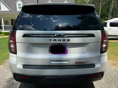 Used 2021 Chevrolet Tahoe RST w/ Luxury Package image 4