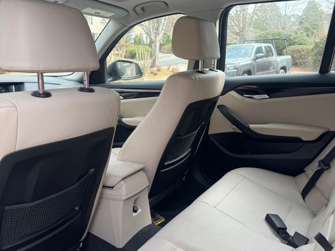 Used 2013 BMW X1 xDrive28i image 17