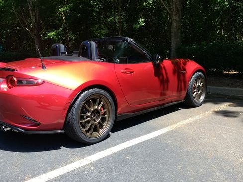 Used 2016 MAZDA MX-5 Miata Club w/ Brembo/BBS Package image 15
