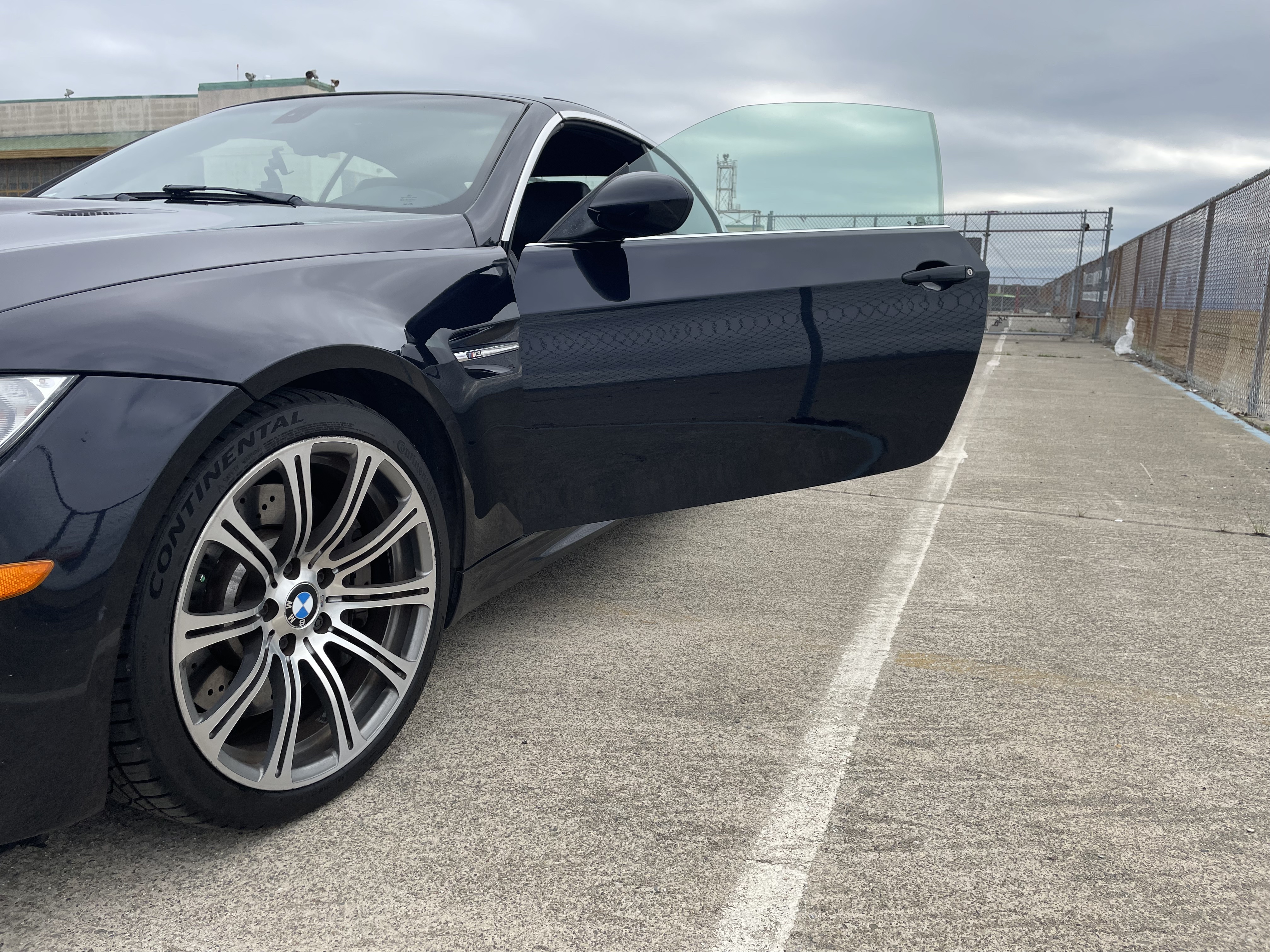 Used 2012 BMW M3 Convertible RWD image 4
