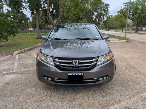 Used 2016 Honda Odyssey EX-L image 2