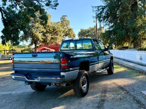 Used 1996 Dodge Ram 2500 Truck 4x4 Club Cab image 11