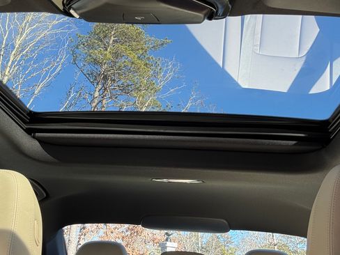 Used 2021 BMW 330i xDrive Sedan image 24