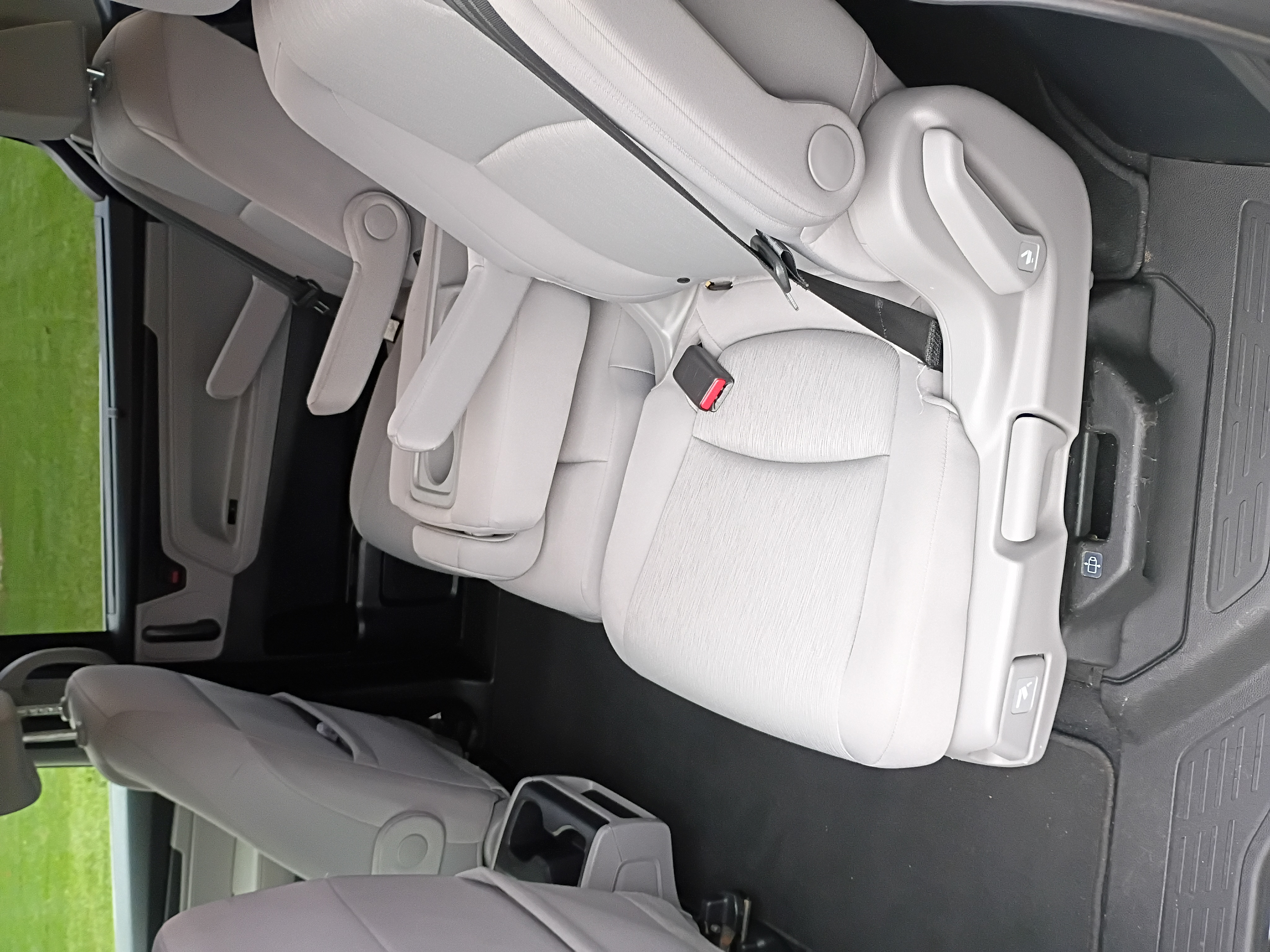 Used 2019 Honda Odyssey EX image 8