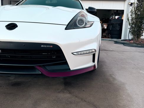 Used 2015 Nissan 370Z NISMO image 24