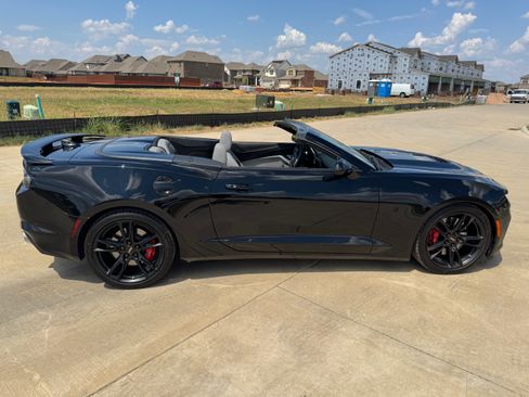 Used 2023 Chevrolet Camaro SS RWD image 6