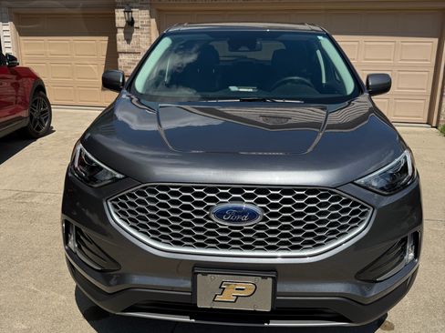 Used 2023 Ford Edge SEL w/ Convenience Package AWD/4WD image 2