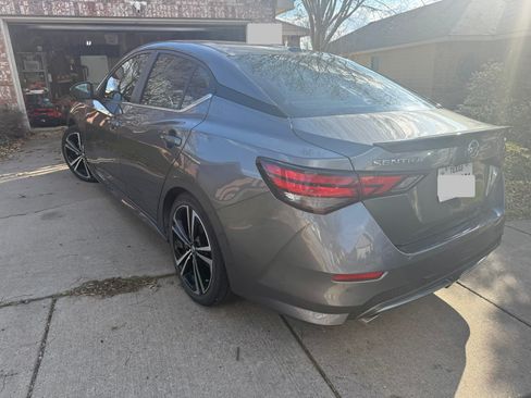 Used 2023 Nissan Sentra SR w/ SR Premium Package image 4