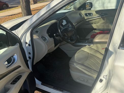 Used 2016 INFINITI QX60 AWD w/ Premium Plus Package image 4