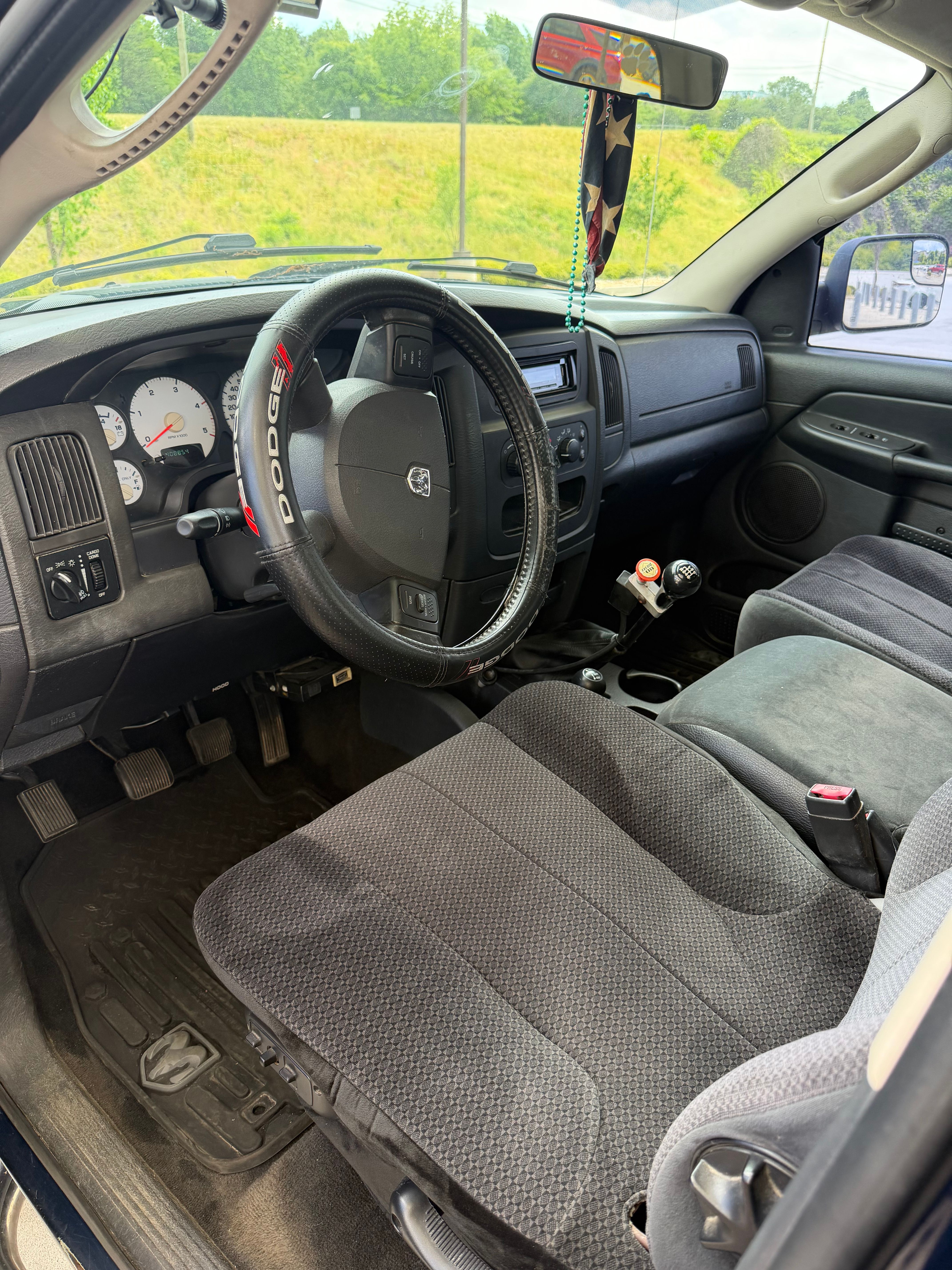 Used 2005 Dodge Ram 2500 Truck SLT w/ Quad Cab Big Horn Value Group AWD/4WD image 12