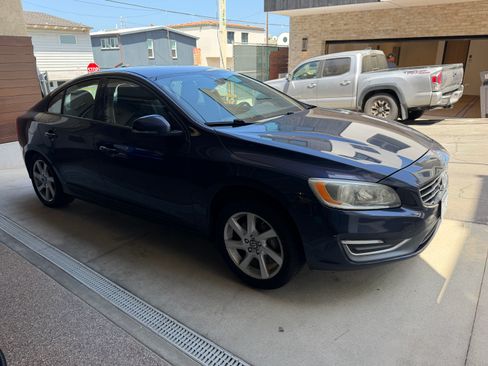 Used 2014 Volvo S60 T5 FWD image 4