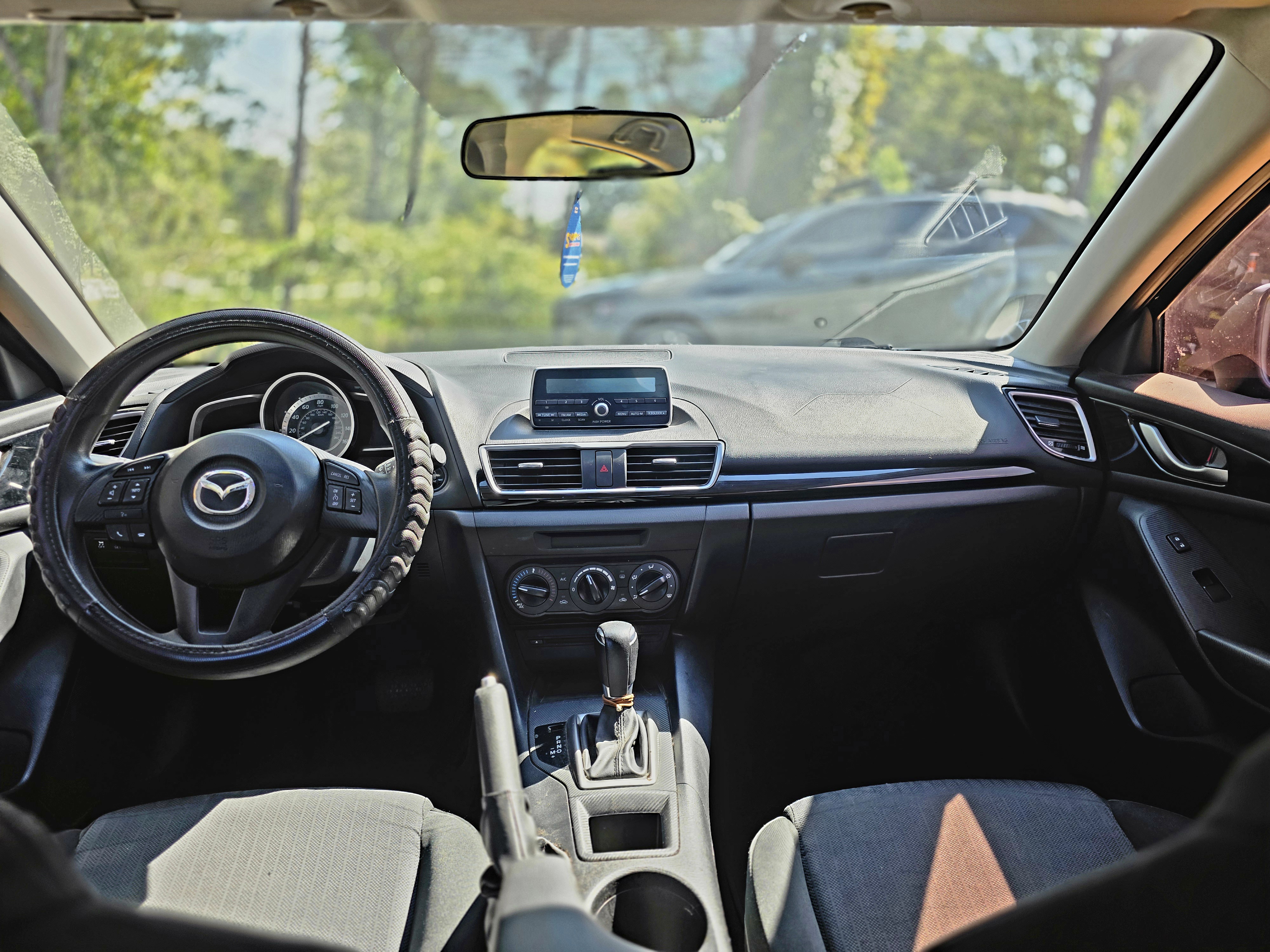 Used 2014 MAZDA MAZDA3 i Sport FWD image 11