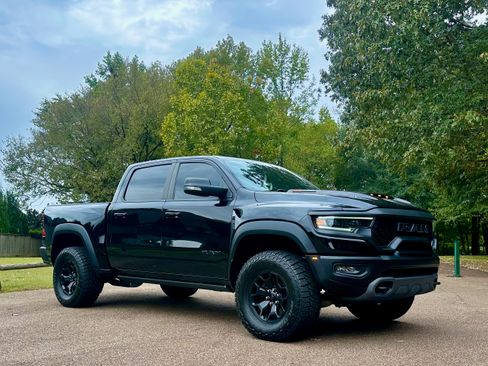 Used 2022 RAM 1500 TRX w/ TRX Level 1 Equipment Group image 4