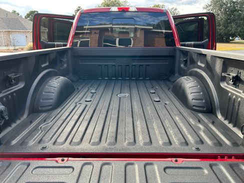 Used 2018 Ford F350 Lariat w/ Lariat Ultimate Package AWD/4WD image 12