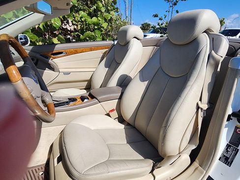 Used 2005 Mercedes-Benz SL 500 image 23