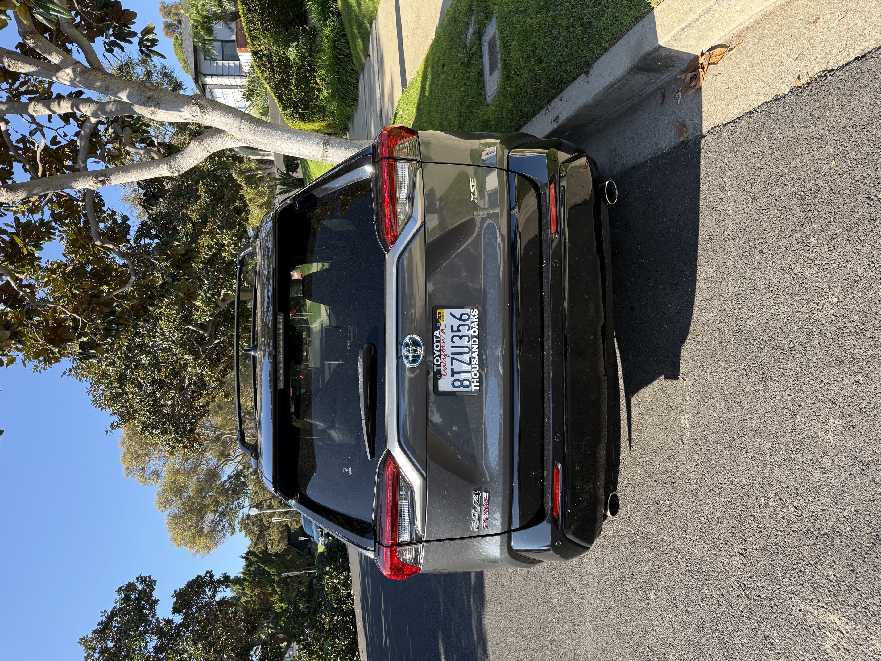 Used 2021 Toyota RAV4 XSE w/ Premium Package AWD/4WD image 10