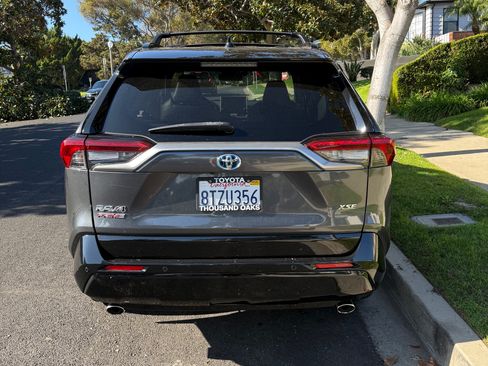 Used 2021 Toyota RAV4 XSE w/ Premium Package AWD/4WD image 10