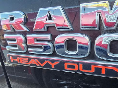 Used 2016 RAM 3500 Tradesman w/ Popular Equipment Group image 12