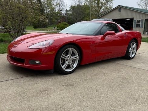 Used 2008 Chevrolet Corvette Coupe w/ Preferred Equipment Group image 4