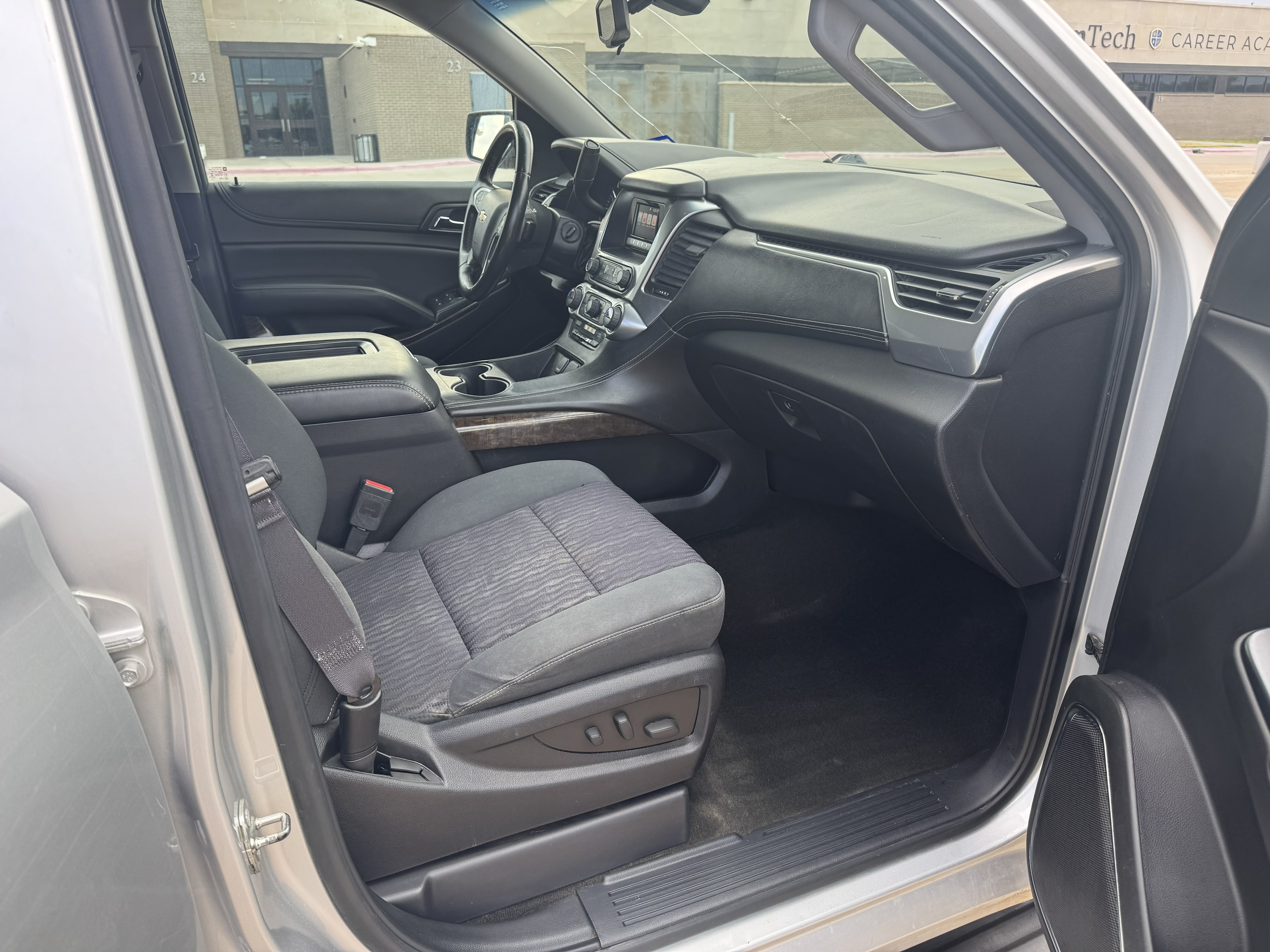 Used 2015 Chevrolet Tahoe LS w/ Max Trailering Package AWD/4WD image 18