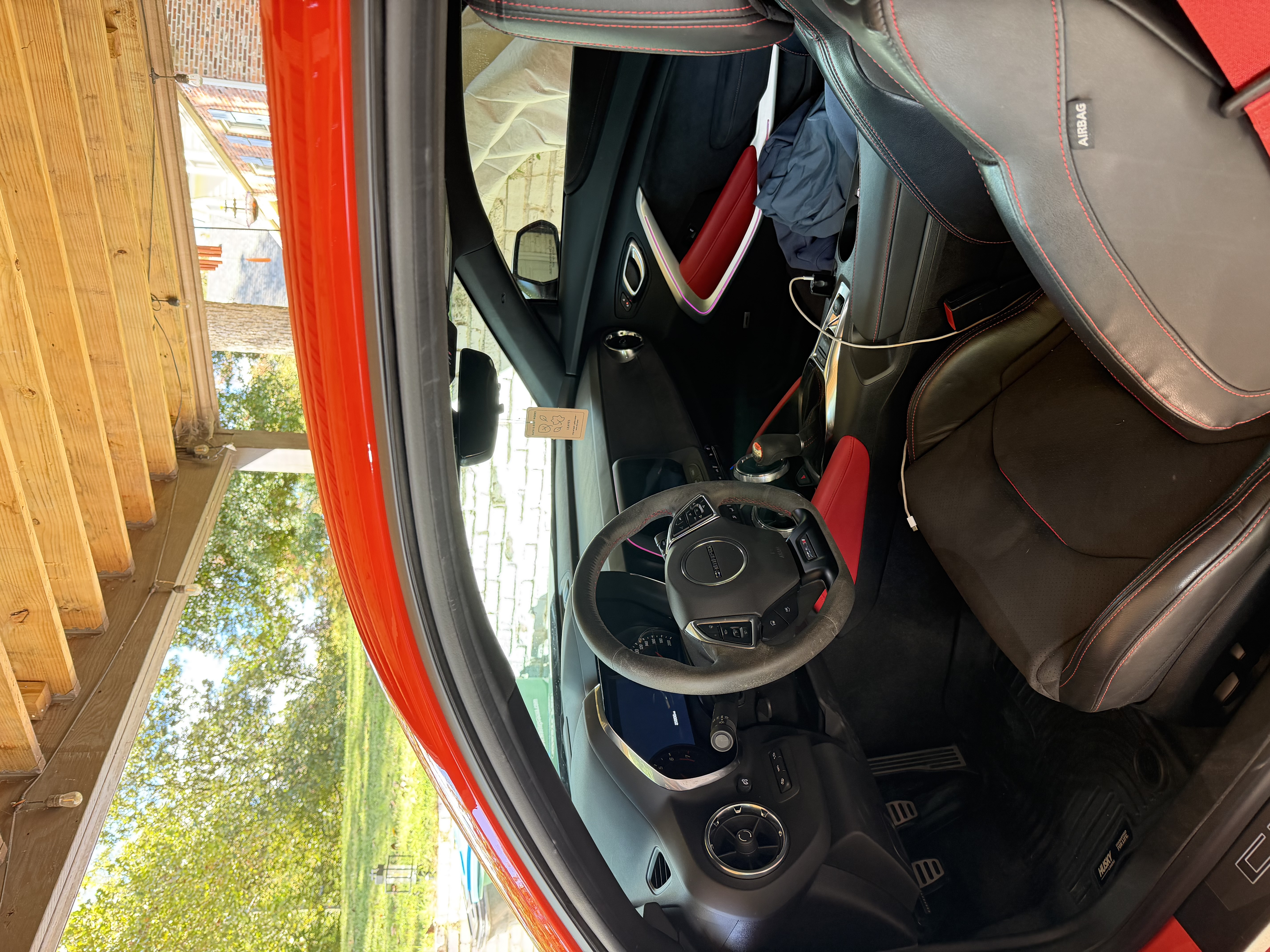 Used 2021 Chevrolet Camaro ZL1 RWD image 6