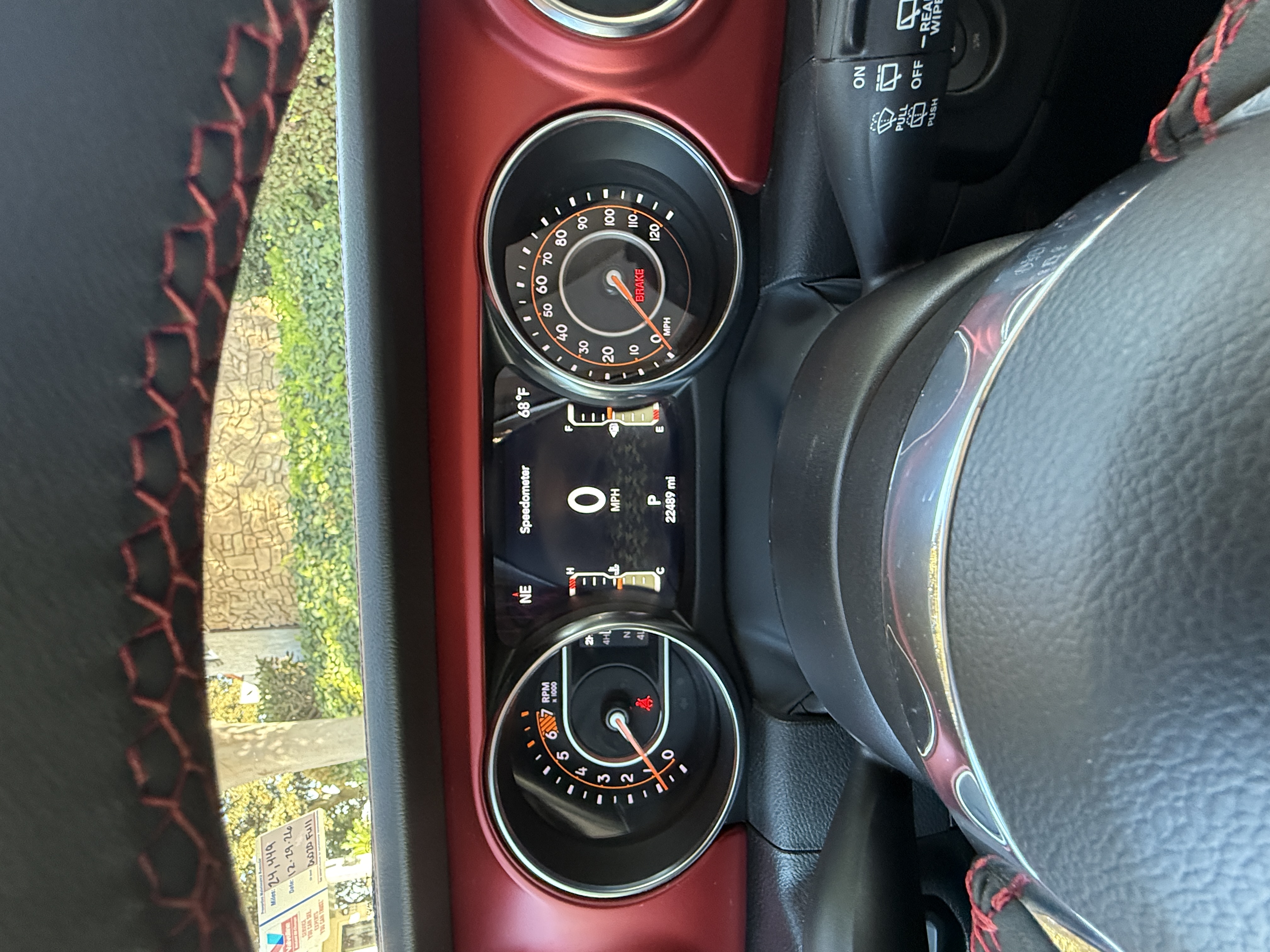 Used 2023 Jeep Wrangler Rubicon w/ LED Lighting Group AWD/4WD image 9
