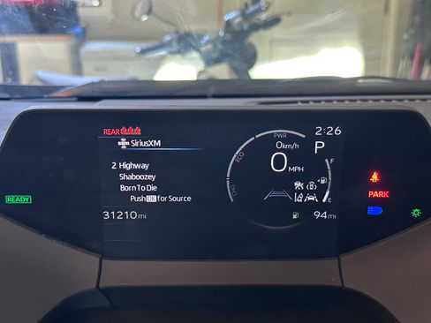 Used 2023 Toyota Prius XLE AWD/4WD image 6