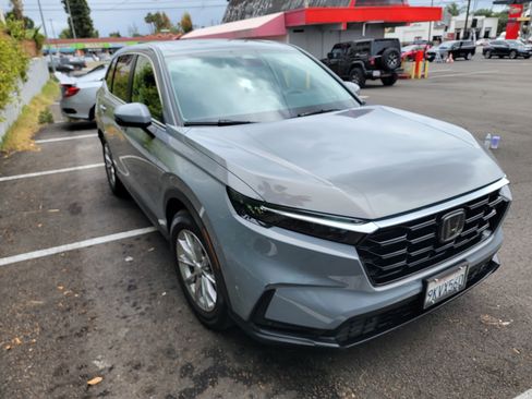 Used 2024 Honda CR-V EX-L image 2