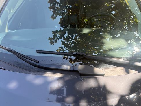 Used 2013 Toyota Prius Four FWD image 12
