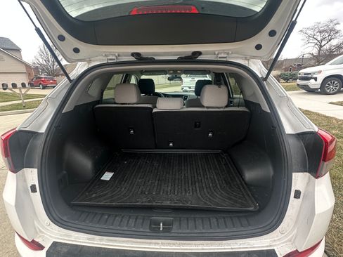 Used 2017 Hyundai Tucson SE image 5