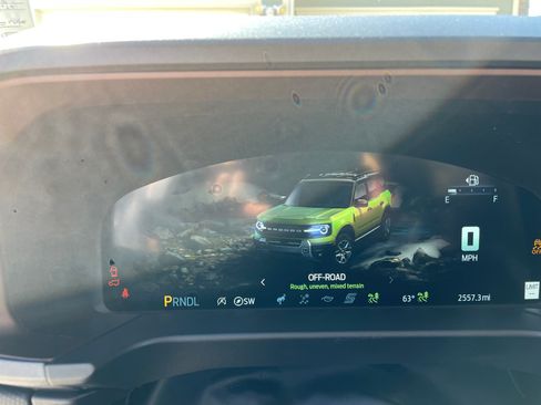 Used 2025 Ford Bronco Sport Outer Banks w/ Outer Banks Tech Package+ image 12