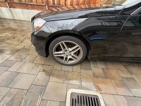 Used 2014 Mercedes-Benz E 350 4MATIC Sedan image 8